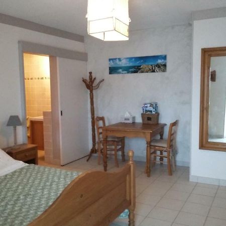 La Ferme Du Vincin Panzió Vannes Kültér fotó